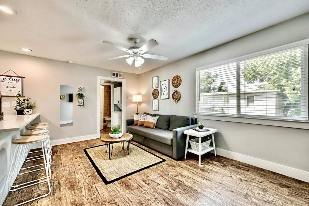 Lovely Dallas Flat Near Downtown מראה חיצוני תמונה