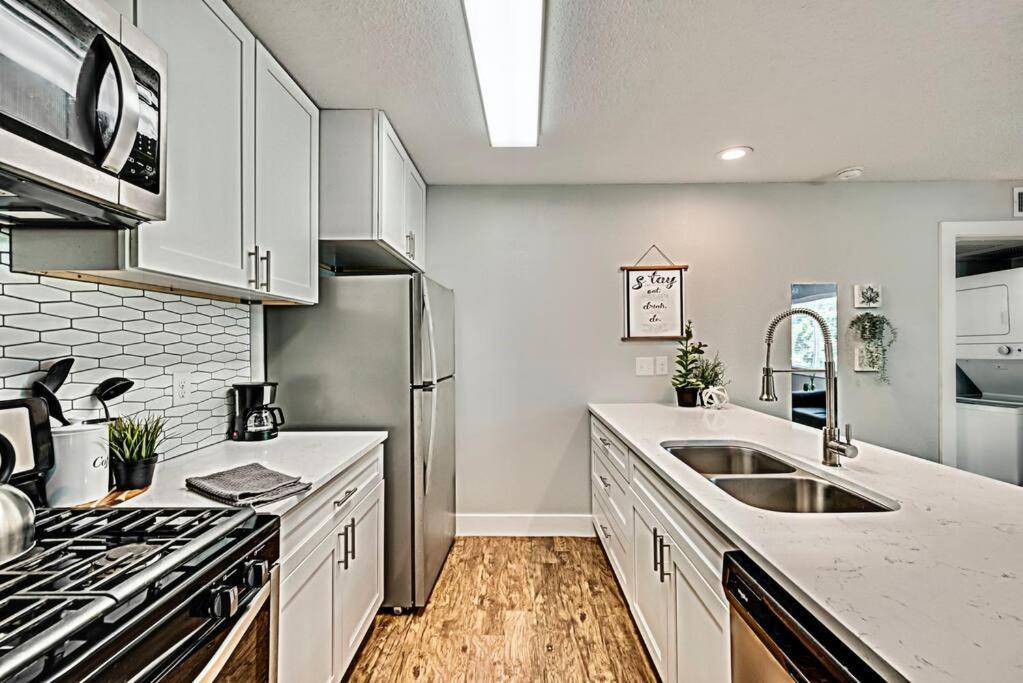 Lovely Dallas Flat Near Downtown מראה חיצוני תמונה